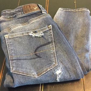 American Eagle Distressed Jeans